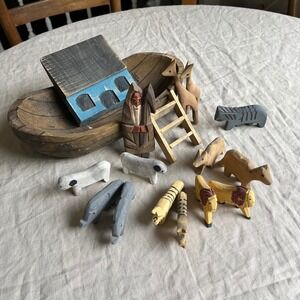 Vintage Folk Art Hand Carved Wood Noah's Ark